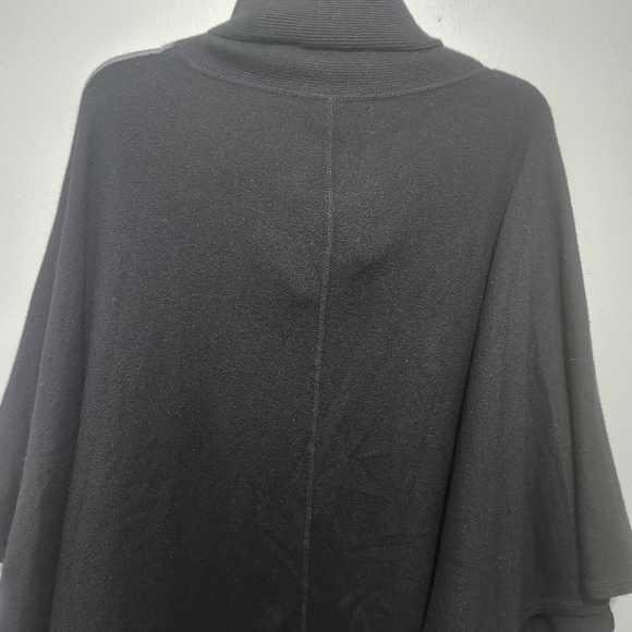Autumn Cashmere Women's  Sweater Ponchos Shawl Size S Black 100% Cashmere - Picture 8 of 11